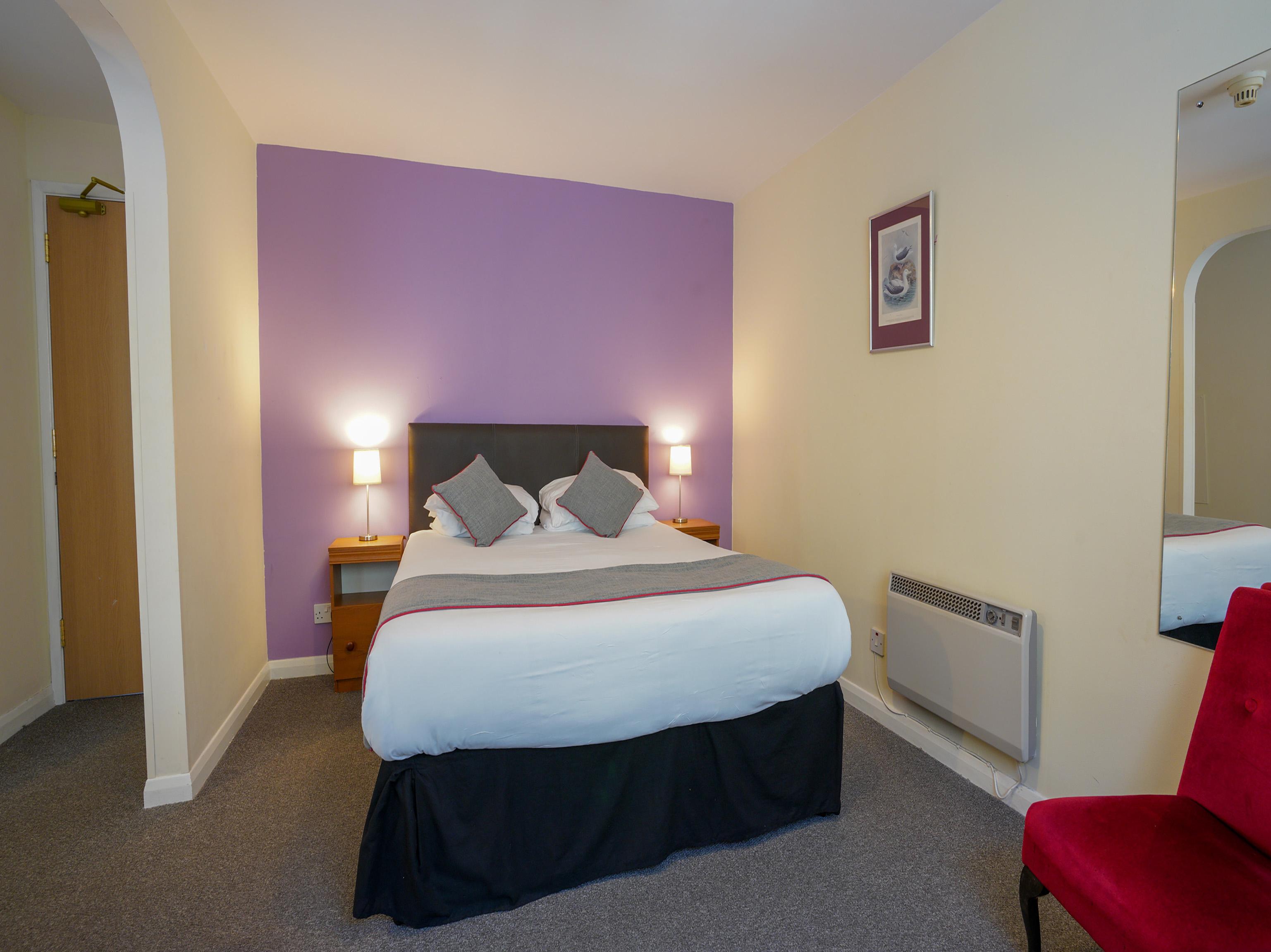 Oyo Shanklin Beach Hotel Bagian luar foto