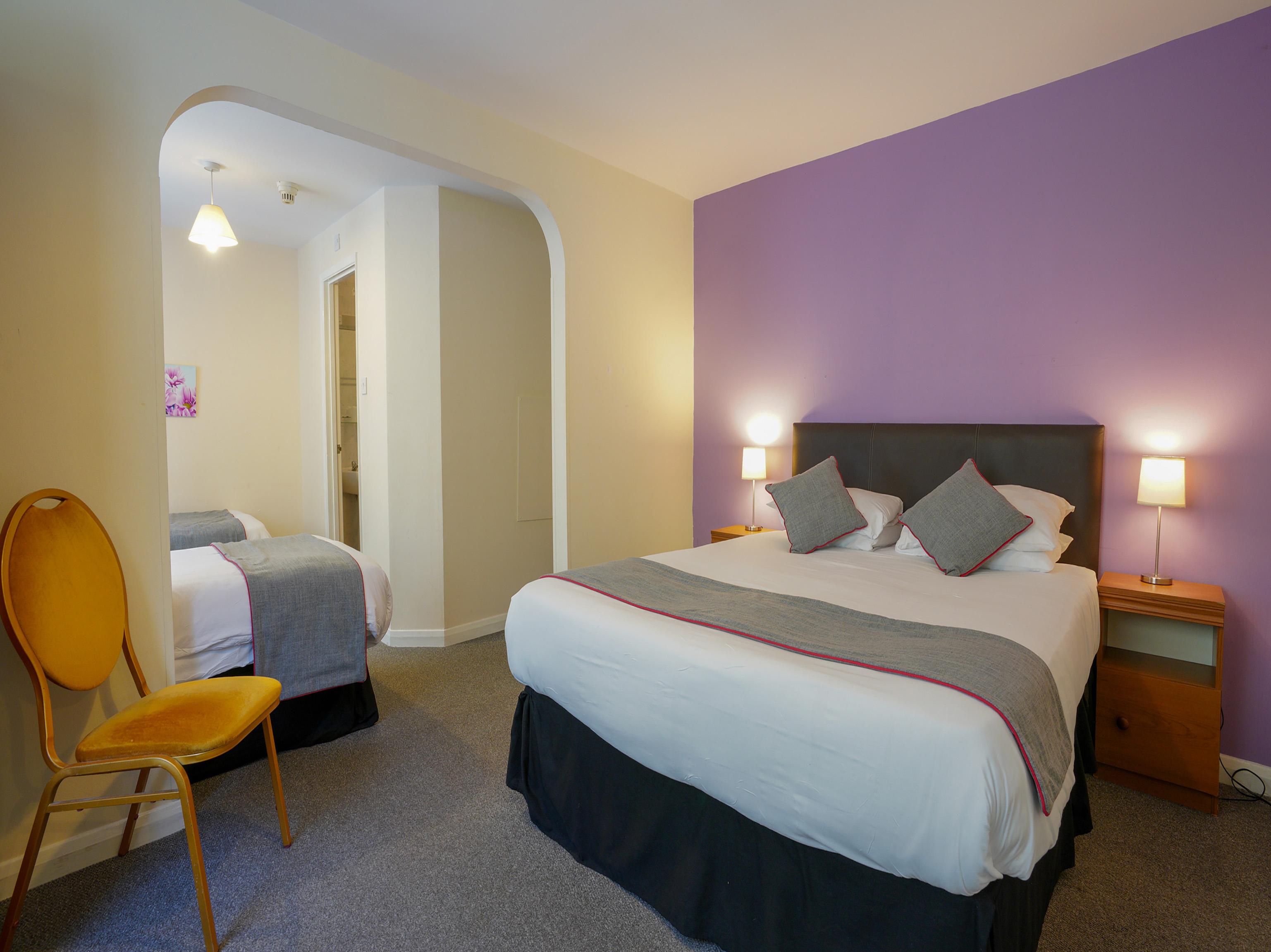 Oyo Shanklin Beach Hotel Bagian luar foto